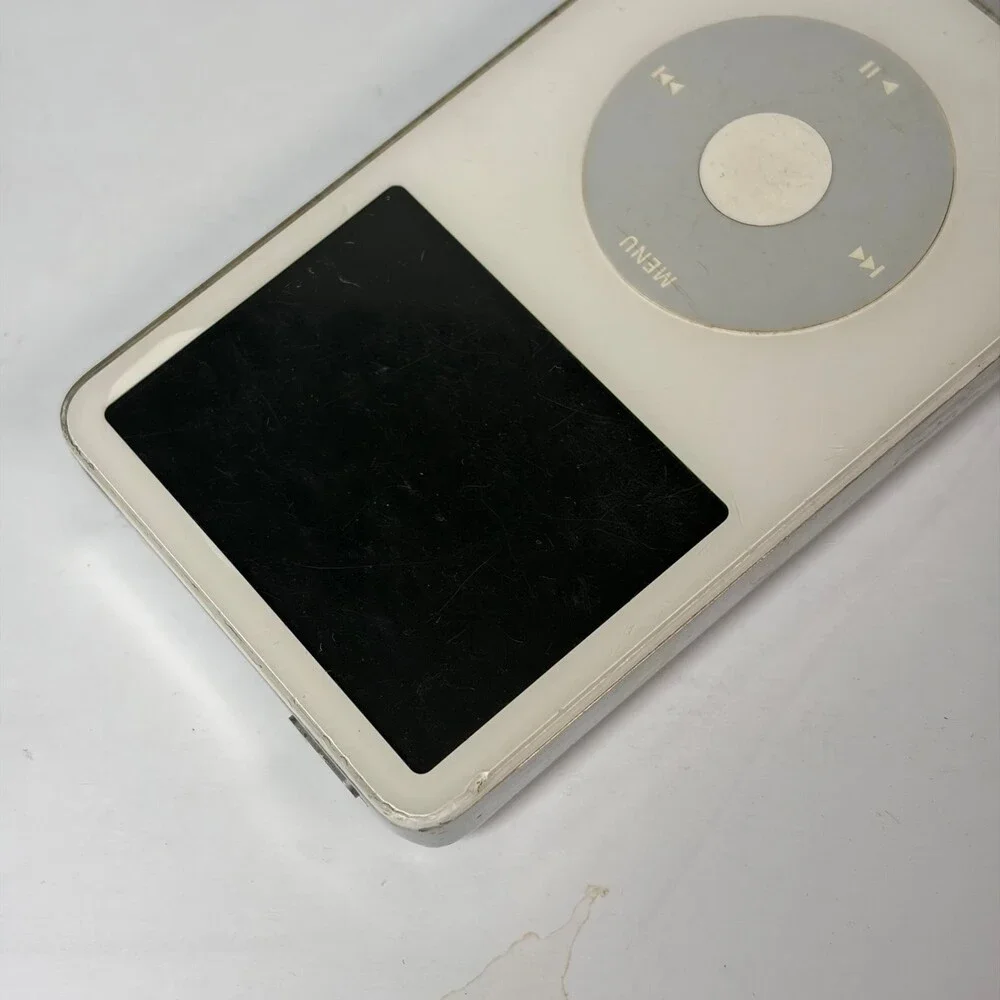 Apple iPod Classic 5th Gen Video (60GB) White MA003LL Tested & Working